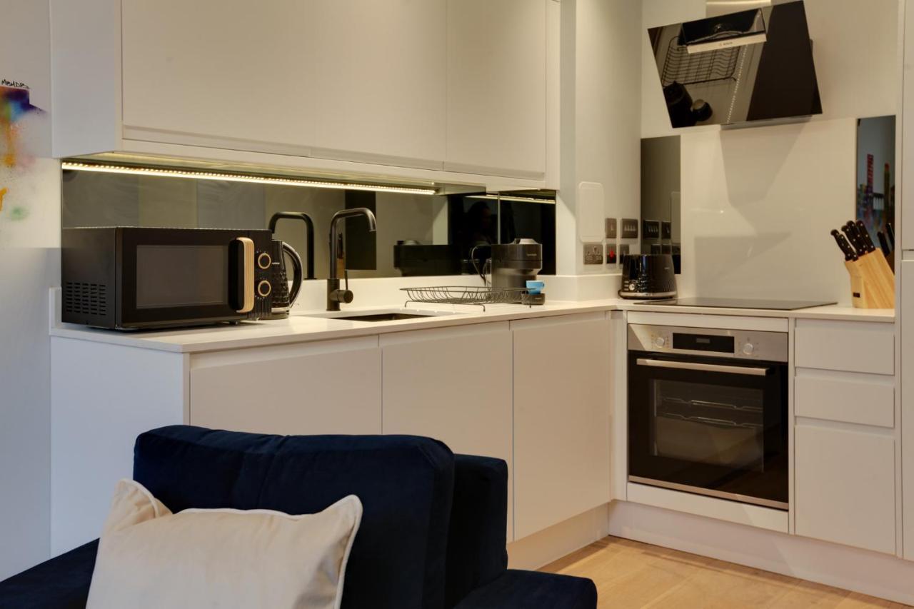 New London Life Executive Apartments تْشيلمِسفورد المظهر الخارجي الصورة