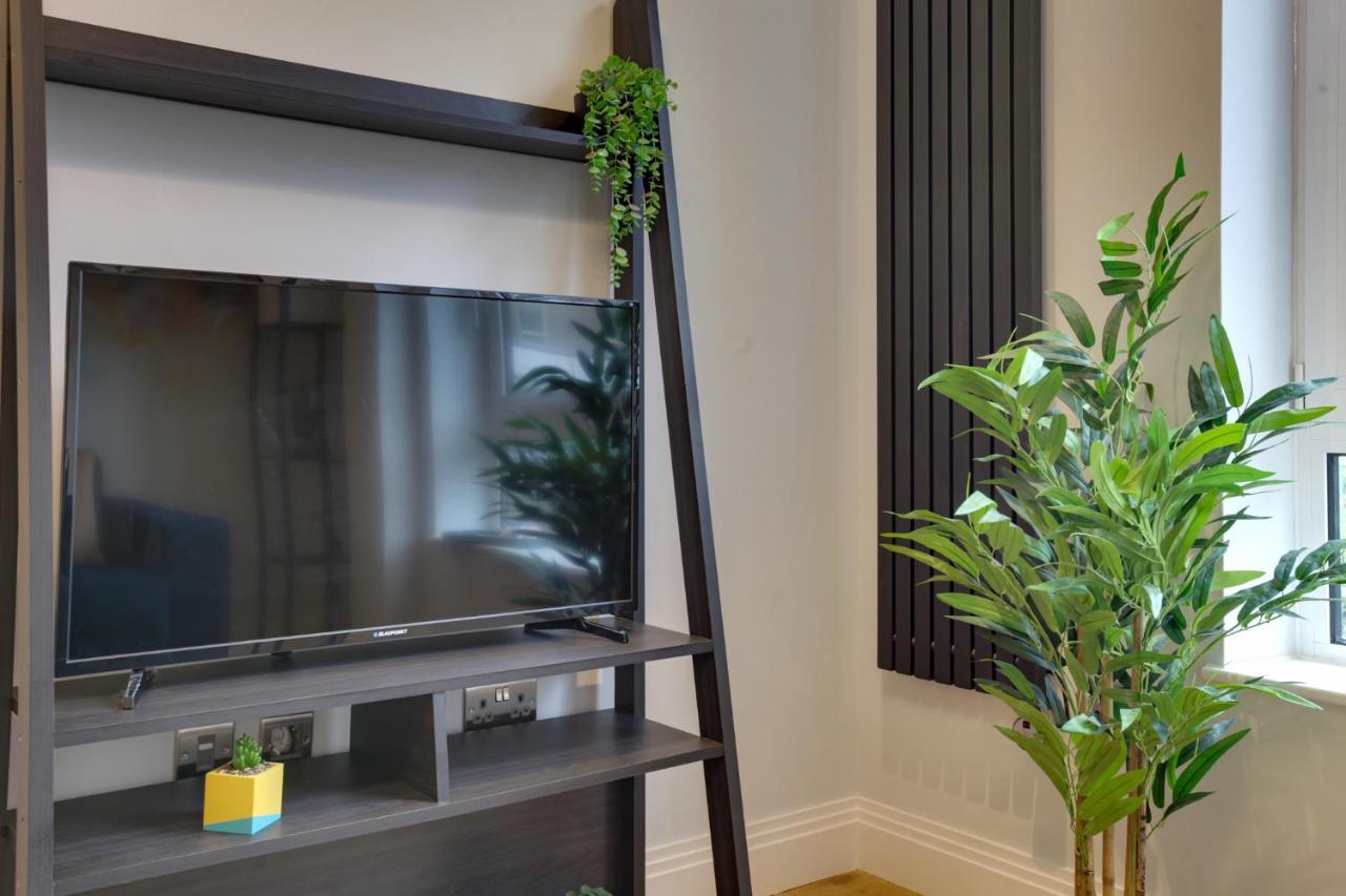 New London Life Executive Apartments تْشيلمِسفورد المظهر الخارجي الصورة