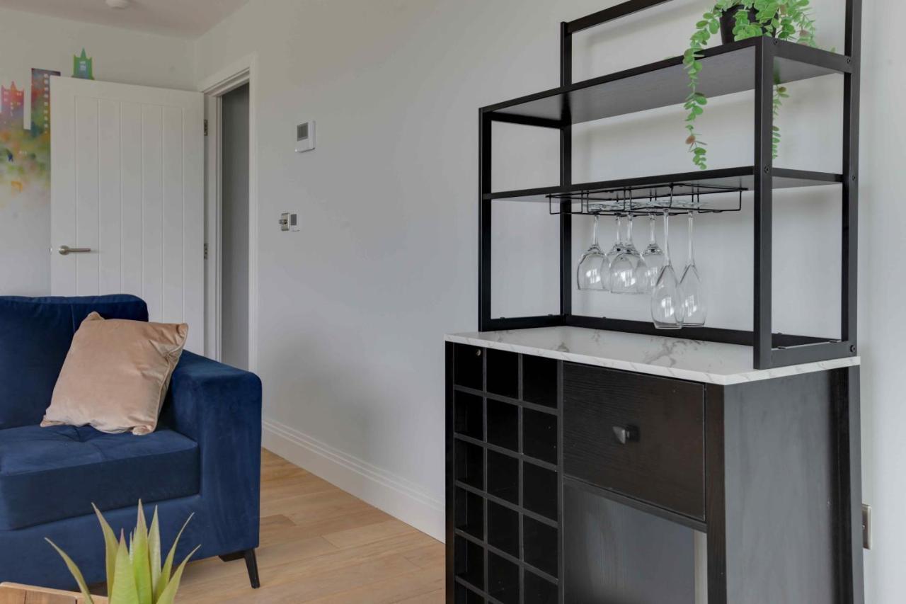 New London Life Executive Apartments تْشيلمِسفورد المظهر الخارجي الصورة