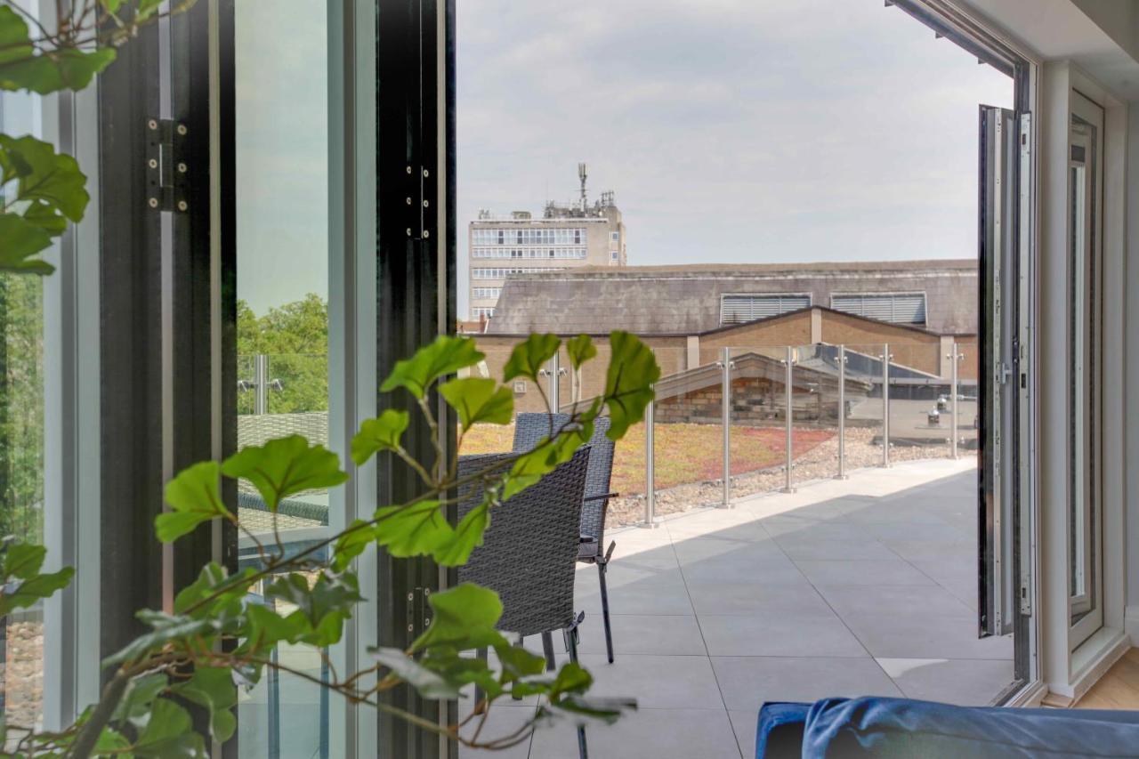 New London Life Executive Apartments تْشيلمِسفورد المظهر الخارجي الصورة
